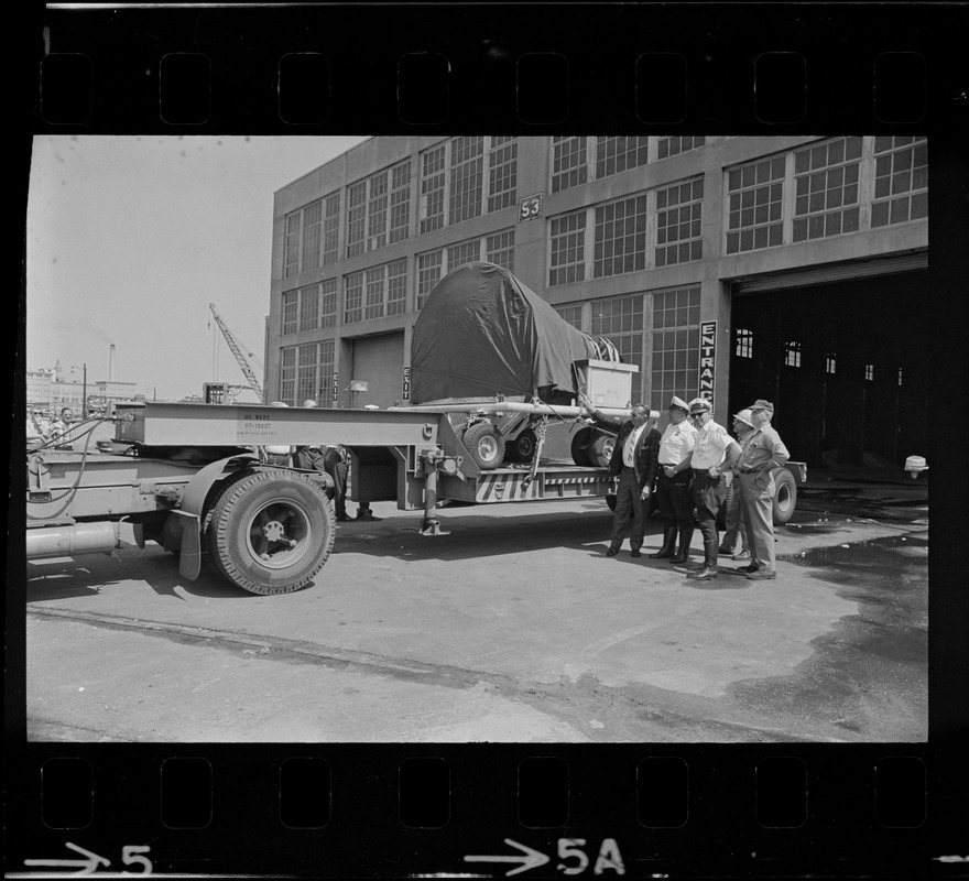 Gemini 9 leaves South Boston Naval Annex