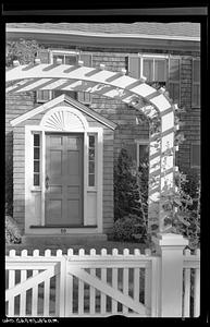 Marblehead, doorways