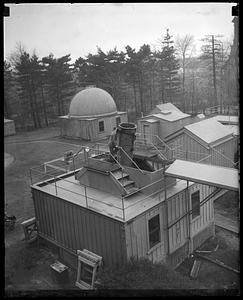 Telescope pointed up to the sky, possibly Harvard College Observatory