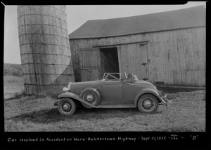 Car involved in accident on Ware-Belchertown Highway, Belchertown, Mass., Sep. 21, 1932