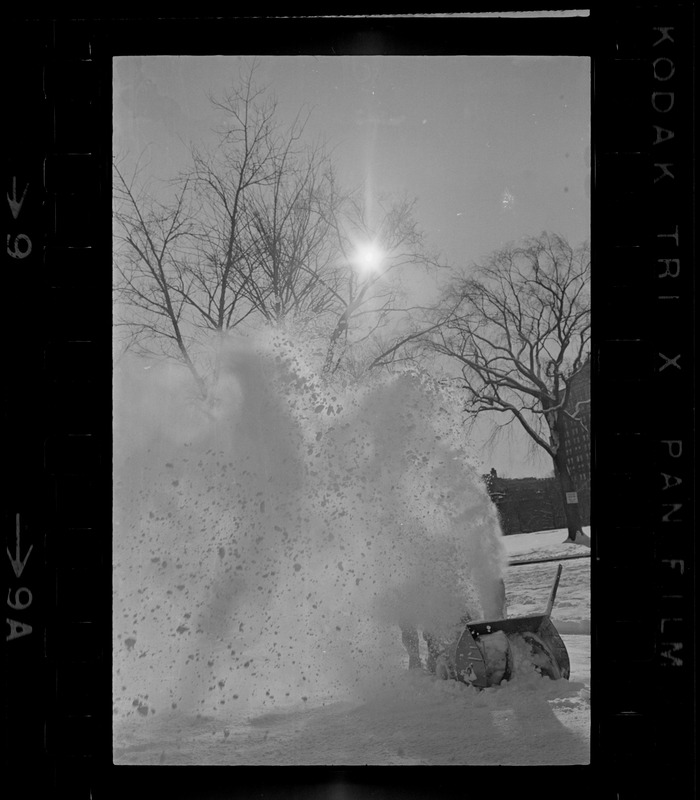 Snow blower in the Public Garden