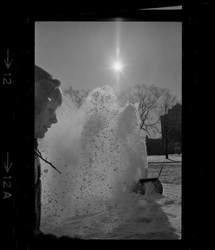 Snow blower in the Public Garden