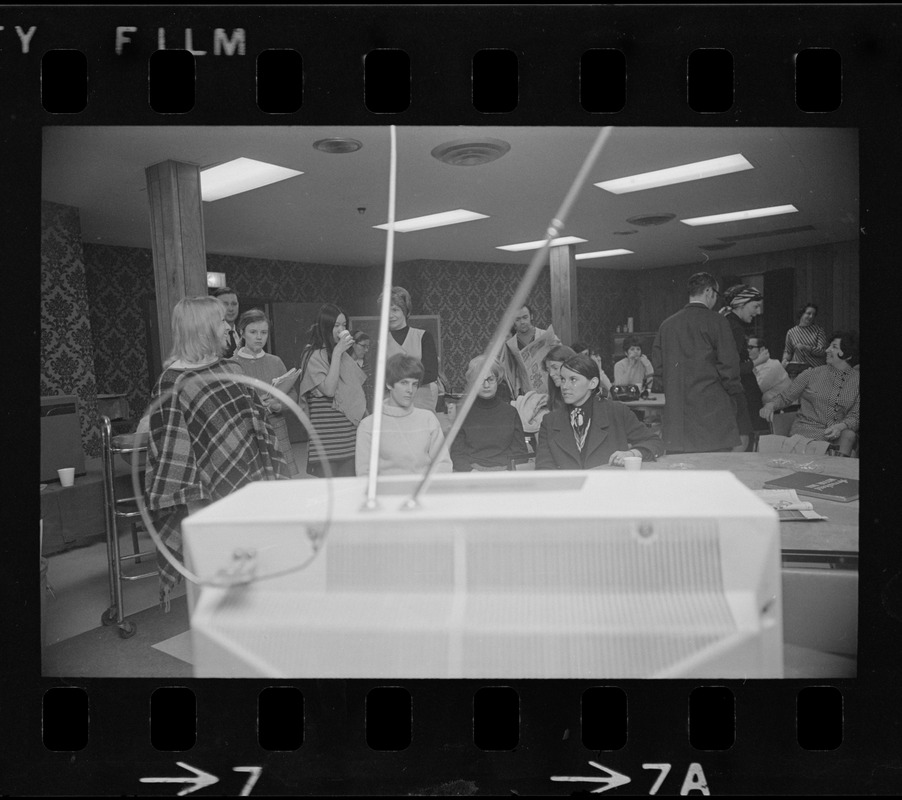 Woburn teachers' strike headquarters, Arrowhead Motor Inn, Bedford