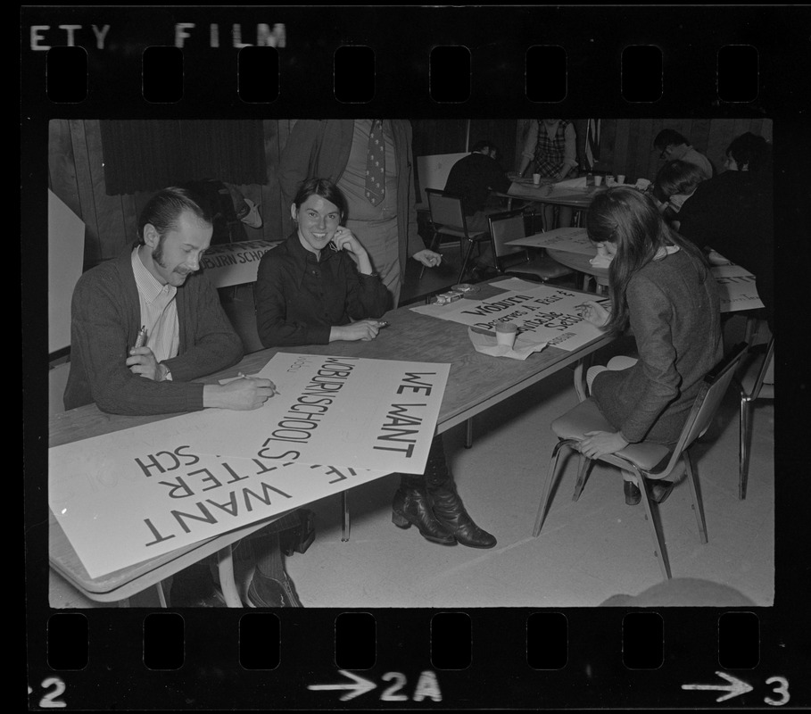 Woburn teachers' strike headquarters, Arrowhead Motor Inn, Bedford