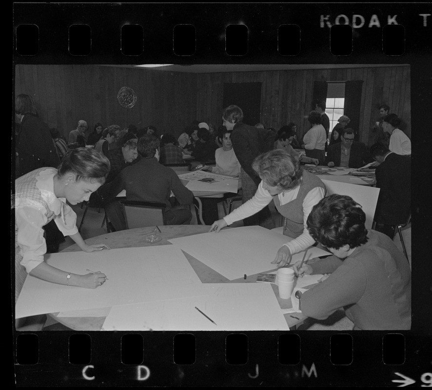 Woburn teachers' strike headquarters, Arrowhead Motor Inn, Bedford