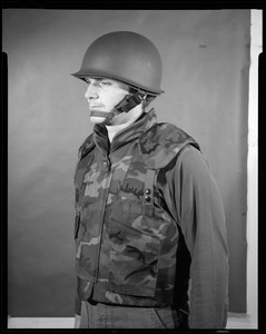 Armor vest, side view, vest + old helmet