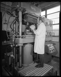 Molded helmet in lab