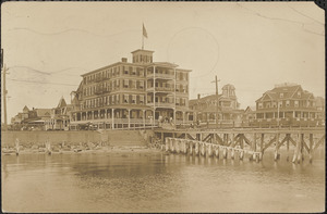 Hotel and Pier