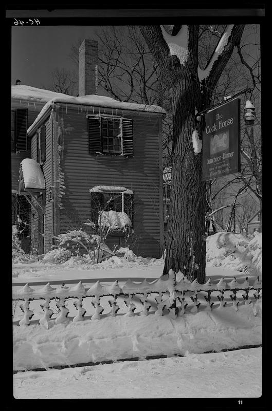 The Dexter Pratt House on a February morning