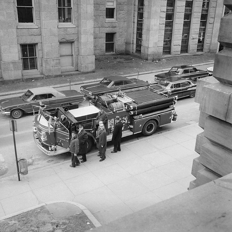 La France Fire Engine 8, William Street, New Bedford - Digital Commonwealth