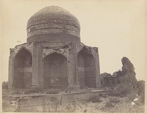 Tomb of Ameer Khalleel Khan [i.e. Tomb of Sultan Ibrahim, Makli Necropolis, Thatta, Pakistan]