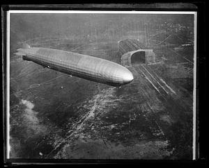 Graf-Zeppelin arriving in N.Y. for second time