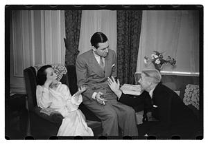 Bebe Daniels and family