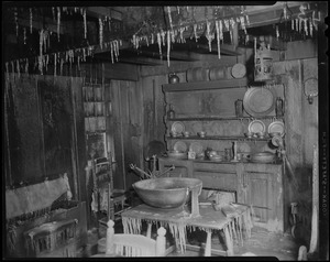 "The Old Kitchen" of Wayside Inn damaged and covered in ice after fire