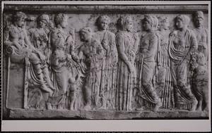Musée National d'Athènes, 2735, relief votif de Xenocrateia