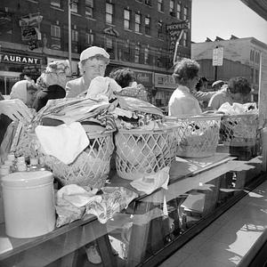 Shopping, Purchase Street, New Bedford