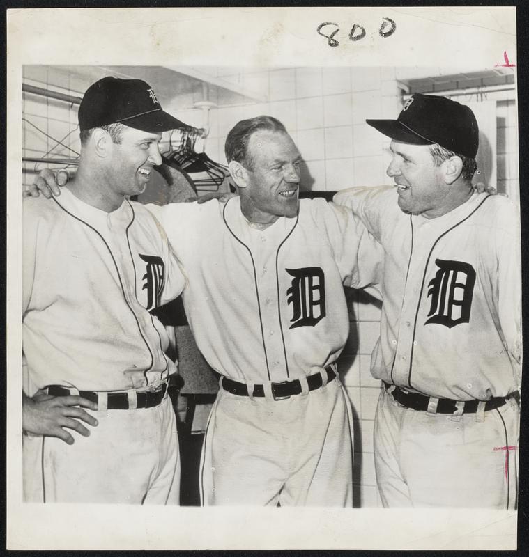 Unfamiliar Scene in Detroit Tiger clubhouse is one of players smiling ...