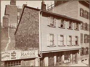 Revere House, 19 and 20 North Square. Originally had three windows across front. Built 1677
