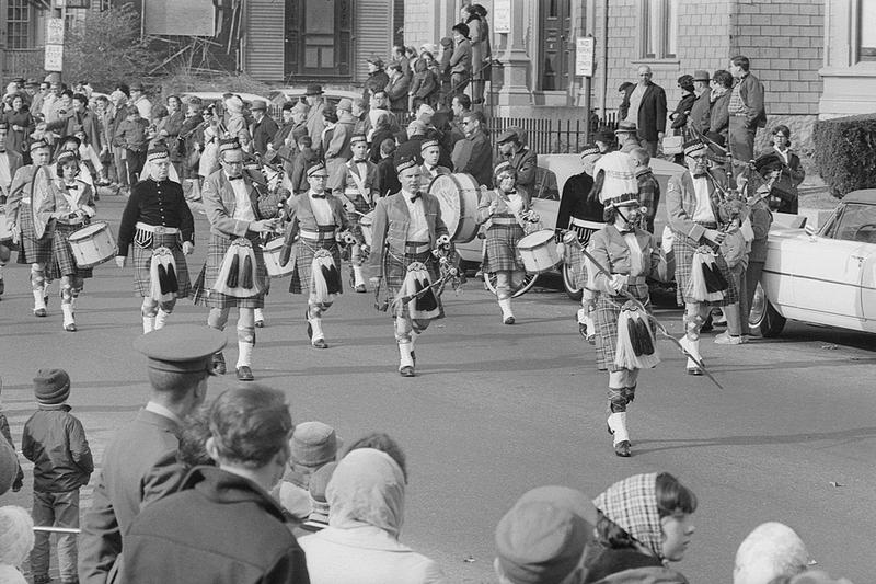 Veterans day salute song