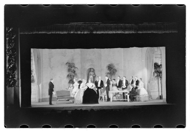 Jane Cowl as Camille in "Camille"