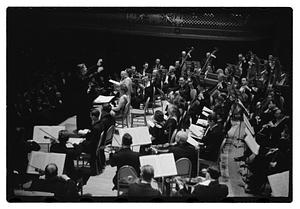 Harvard & Radcliffe Glee Clubs symphony Boulanger conducting, Symphony Hall