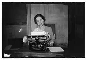 Miss Mabel Goguem typewriter demonstration