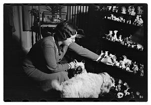 Miss Liddie A Livevey, collector of miniature dogs, 400, 1 live one