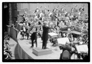 Balokovic violins with Boston Symphony, Koussevitzky conducting