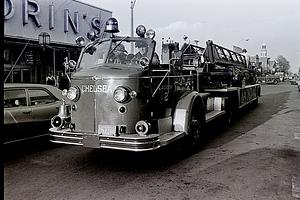 L2 front Lt. Richie Bird, firefighter Joe Delaney, firefighter Joe Capistran and firefighter Billy White in the tiller seat