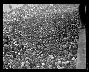 Huge crowd outside Braves Field to see Red Sox Phillies in World Series
