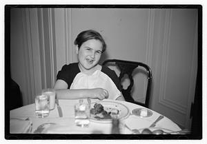 Ruth Slenczynska 10 years old piano prodigy