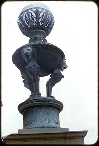 State House lamp post