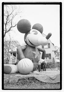 Giant Mickey Mouse character balloon