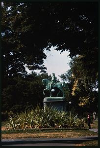 George Washington equestrian statue in Boston Public Garden