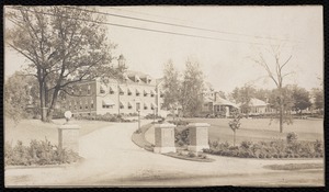 Hospitals. Newton, MA. Newton Hospital entrance