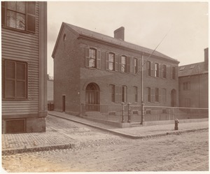 Mead Street School, Charlestown