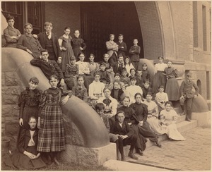 Old Martin Elementary School - Class of 1895
