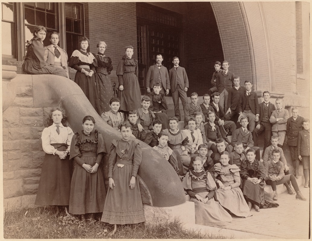 Old Martin Elementary School - Class of 1894