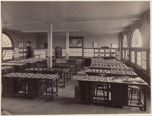 Mechanic Arts High School - interior - exhibition hall, 1899