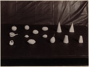 Fourteen examples of modelling: Pyramids, fruits, vegetables & fruit (Hillside, primary class I)