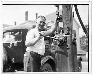 Bossy Gillis, Mayor of Newburyport, gets into trouble for selling gas without a license and is sent to jail