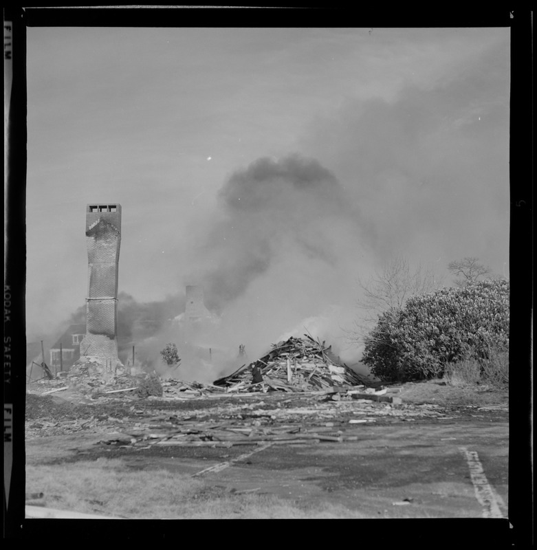 Oyster Harbors fire and demolition