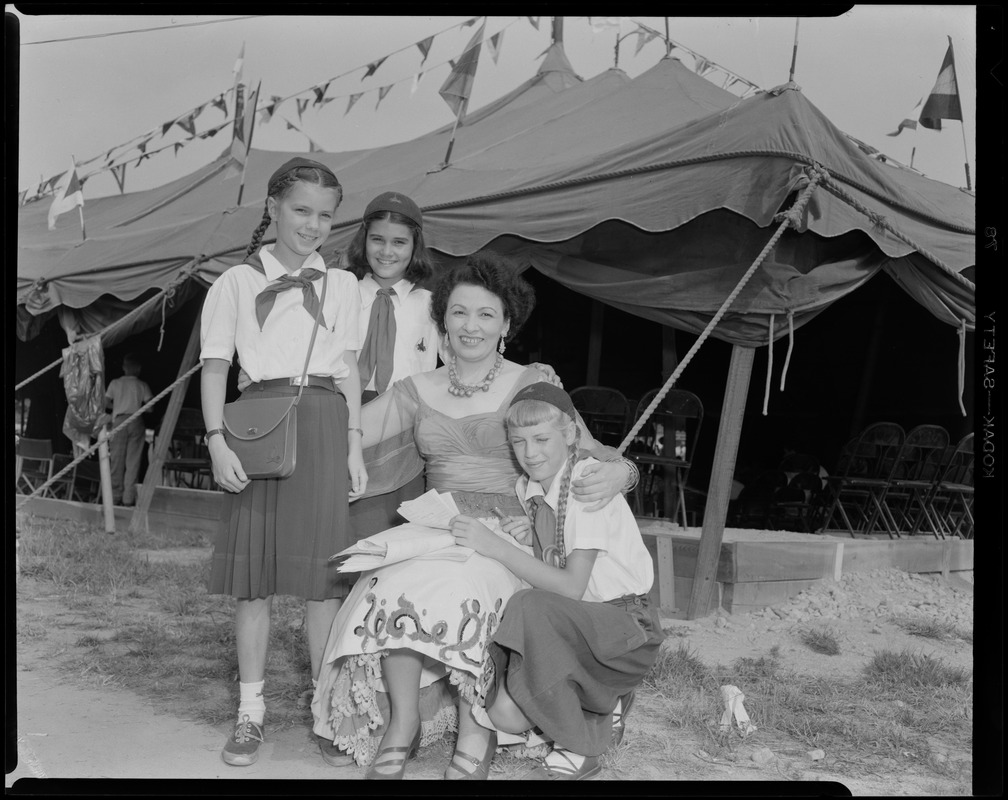 Camp Fire Girls at Music Circus, Yolanda Dennis