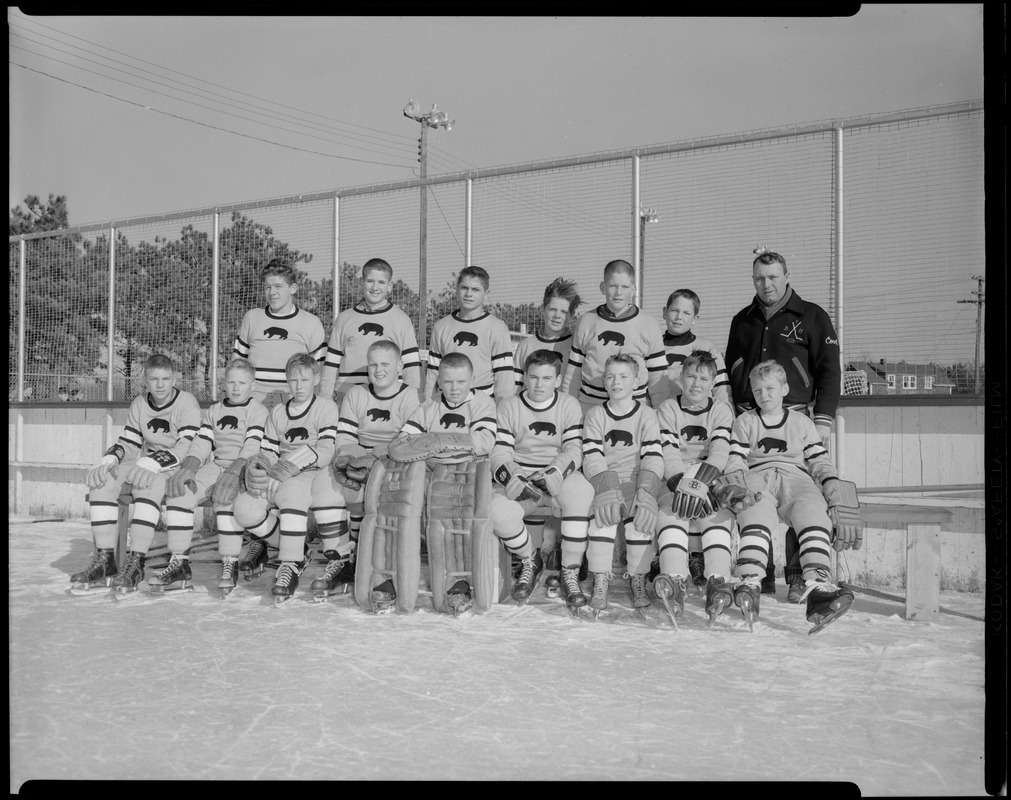 Hockey team Digital Commonwealth