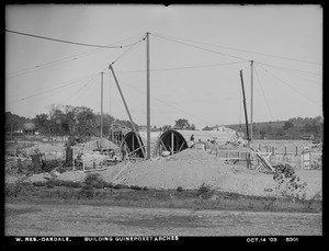 Wachusett Reservoir, building Quinapoxet River Bridge, arches, Oakdale, West Boylston, Mass., Oct. 14, 1903