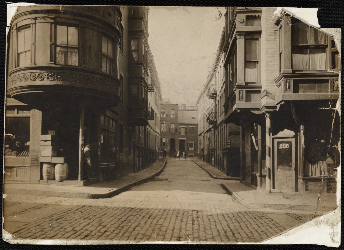 Barton Street, cor. Chambers looking toward Milton Street. Notice Barton Court on the right