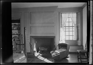 Derby House, Salem: interior