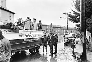 Metropolitan Police underwater recovery