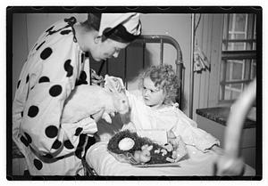Harry W. Syer magician at Children's Hospital