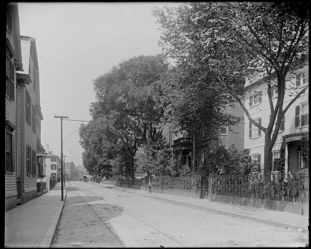 Salem, 128 and 132 Essex Street from Elm, west